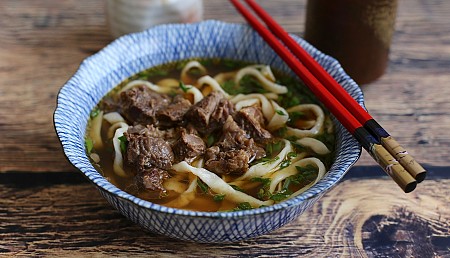 Càn Quét Hết Đồ Ăn Đường Phố Càn Quét Hết Đồ Ăn Đường Phố