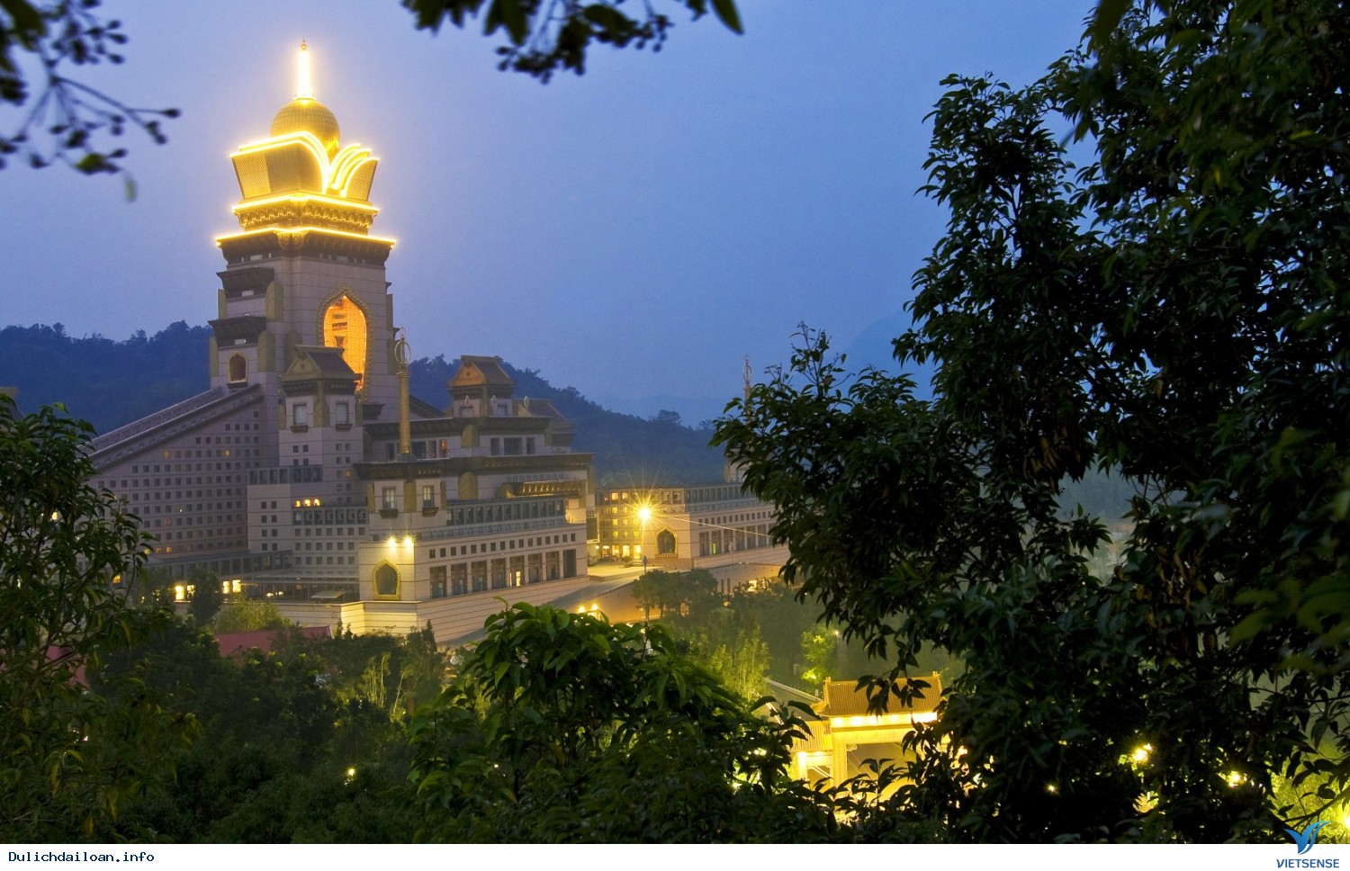 trải nghiệm Đài Loan, trải nghiệm chương trình
, điểm đến không thể bỏ qua, Đài Bắc, Đài Nam Tham quan Trung Đài Thiền Tự