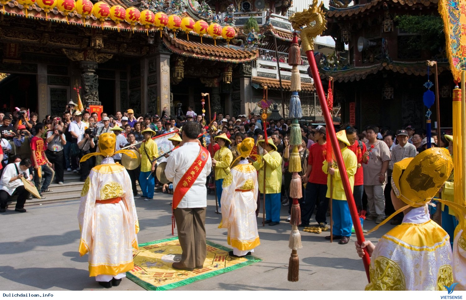 hành trình Đài Loan, trải nghiệm trải nghiệm, điểm đến không thể bỏ qua, Đài Bắc, Đài Nam Tham gia lễ hội hành hương Dajia Mazu